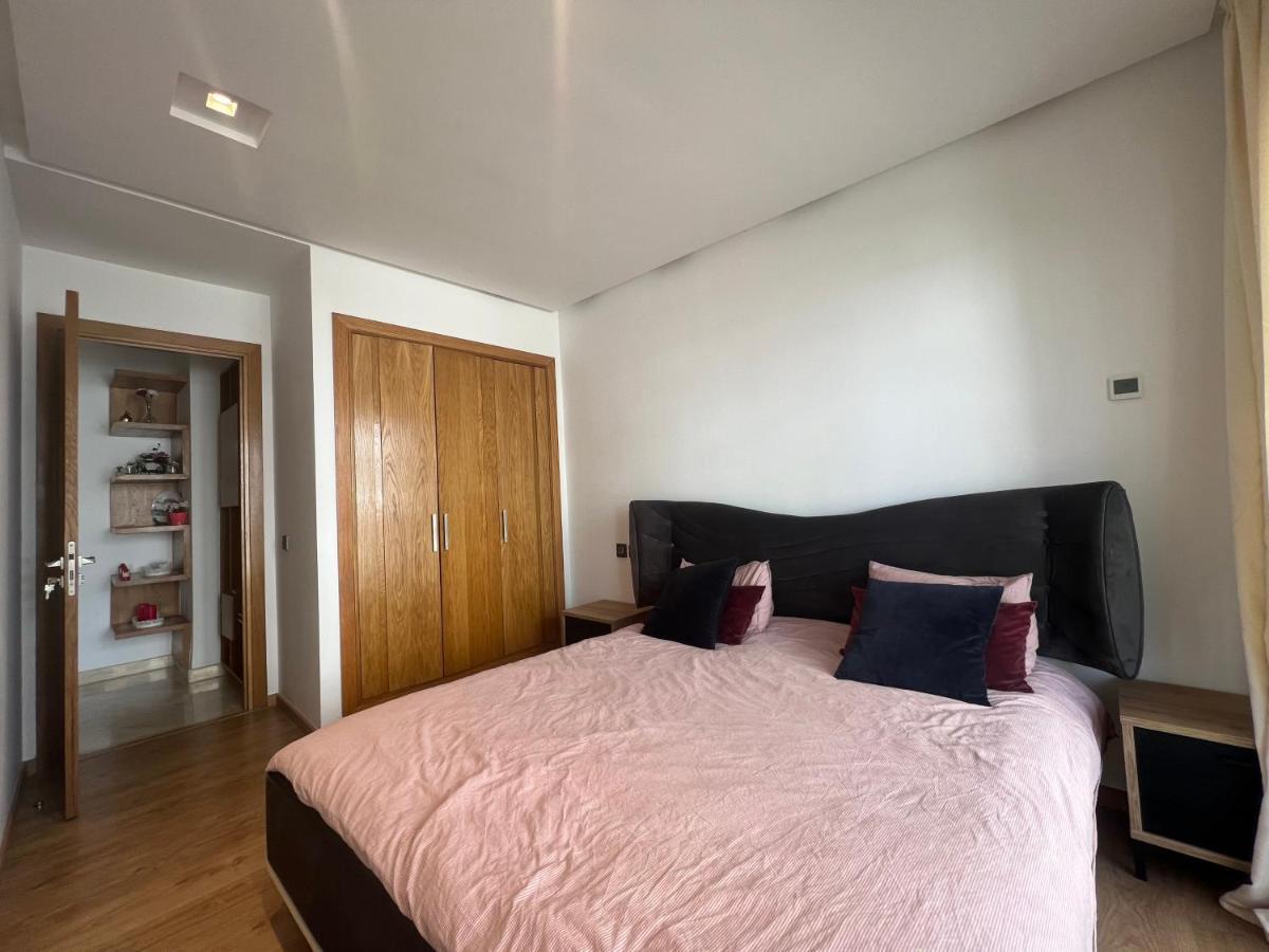 Luxury Apart 2 Ch -Casa Finance City Casablanca Exterior foto